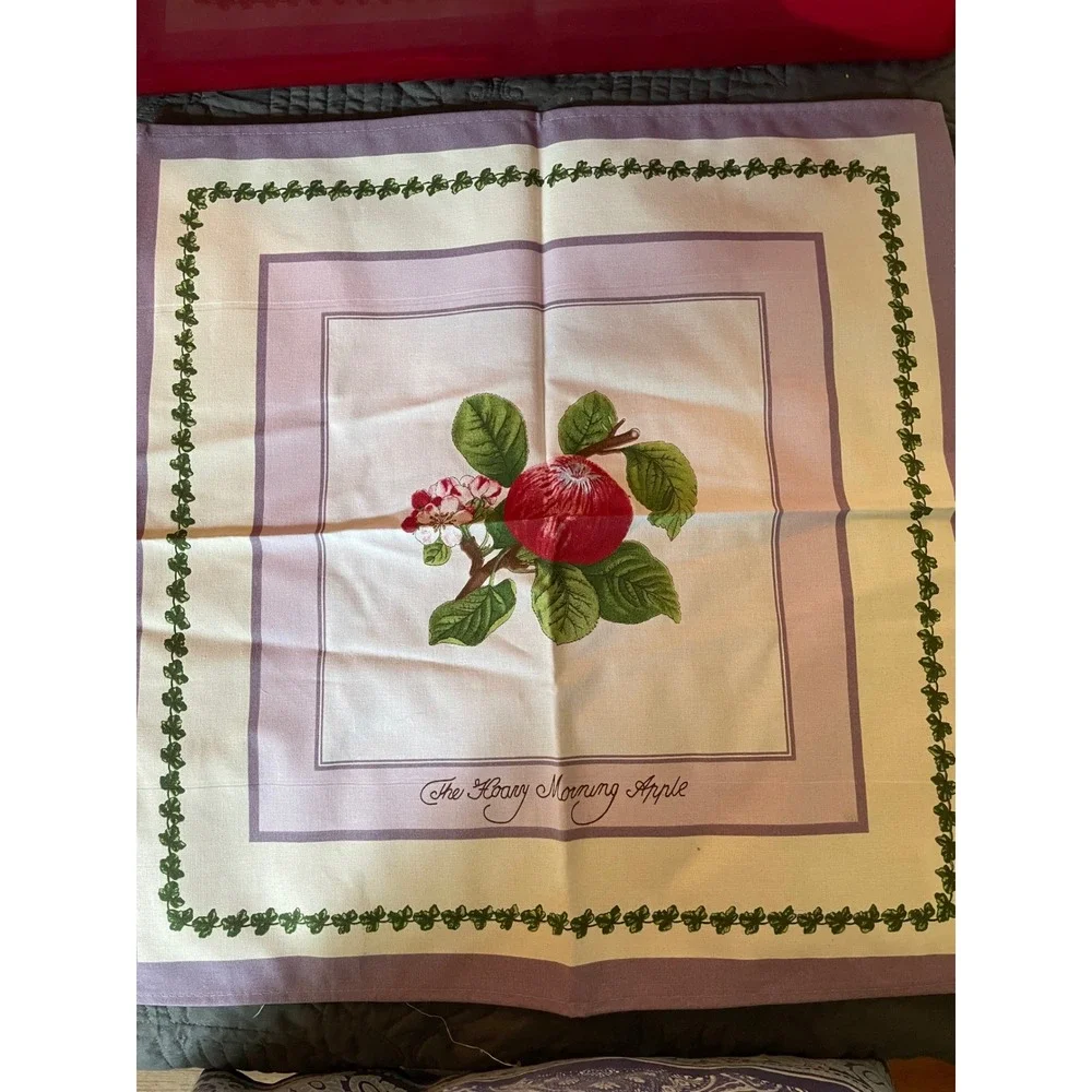 Portmeirion Pomona Cloth Napkins Set of 2 Apple Cherry Botanical Lavender NWOT